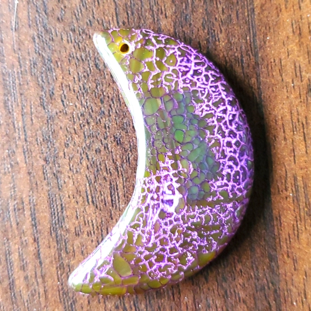 New Dragon Veins Agate Crescent Moon Pendant.